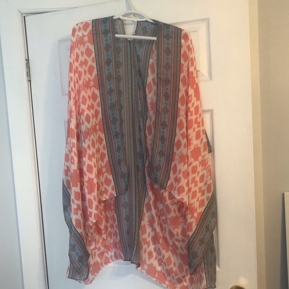 Pink kimono NWT